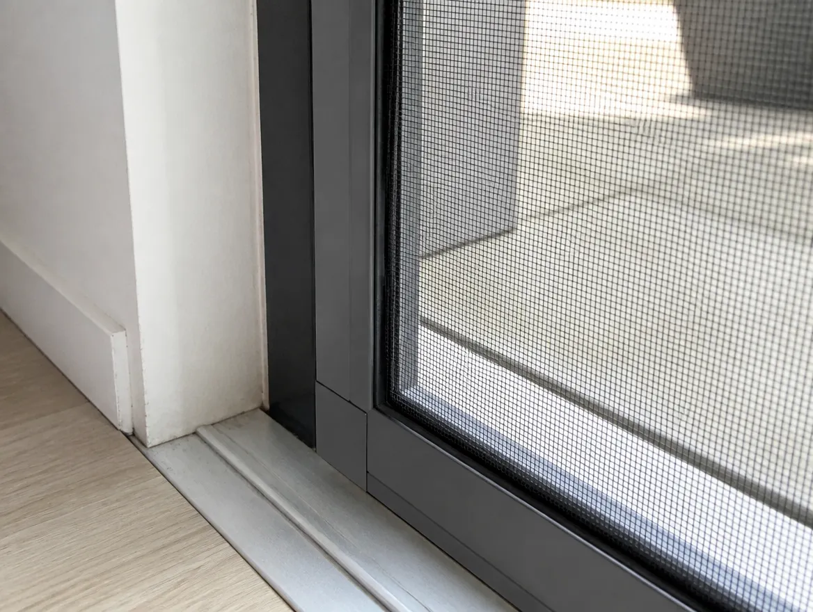 Screen Door Repair